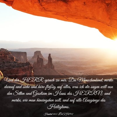 Picture 03 - Hesekiel 44:5 LUTH1912 - Und der HERR sprach zu mir: Du Menschenkind, - Bible Verse Picture